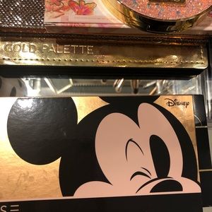 ❗️SOLD❗️.   Mickey Palette DoseOfColors